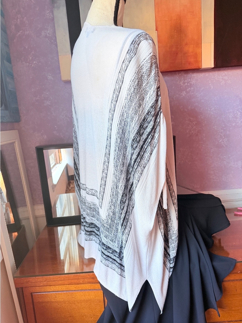 Splendid White Ribbed Knit Poncho - Picture 9 of 12